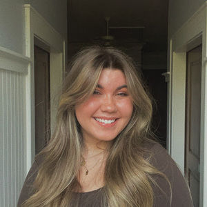 Meet your Posher, Emma